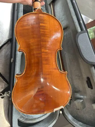 Yamaha 1/2 violin 2
